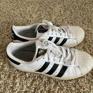 Adidas Superstar